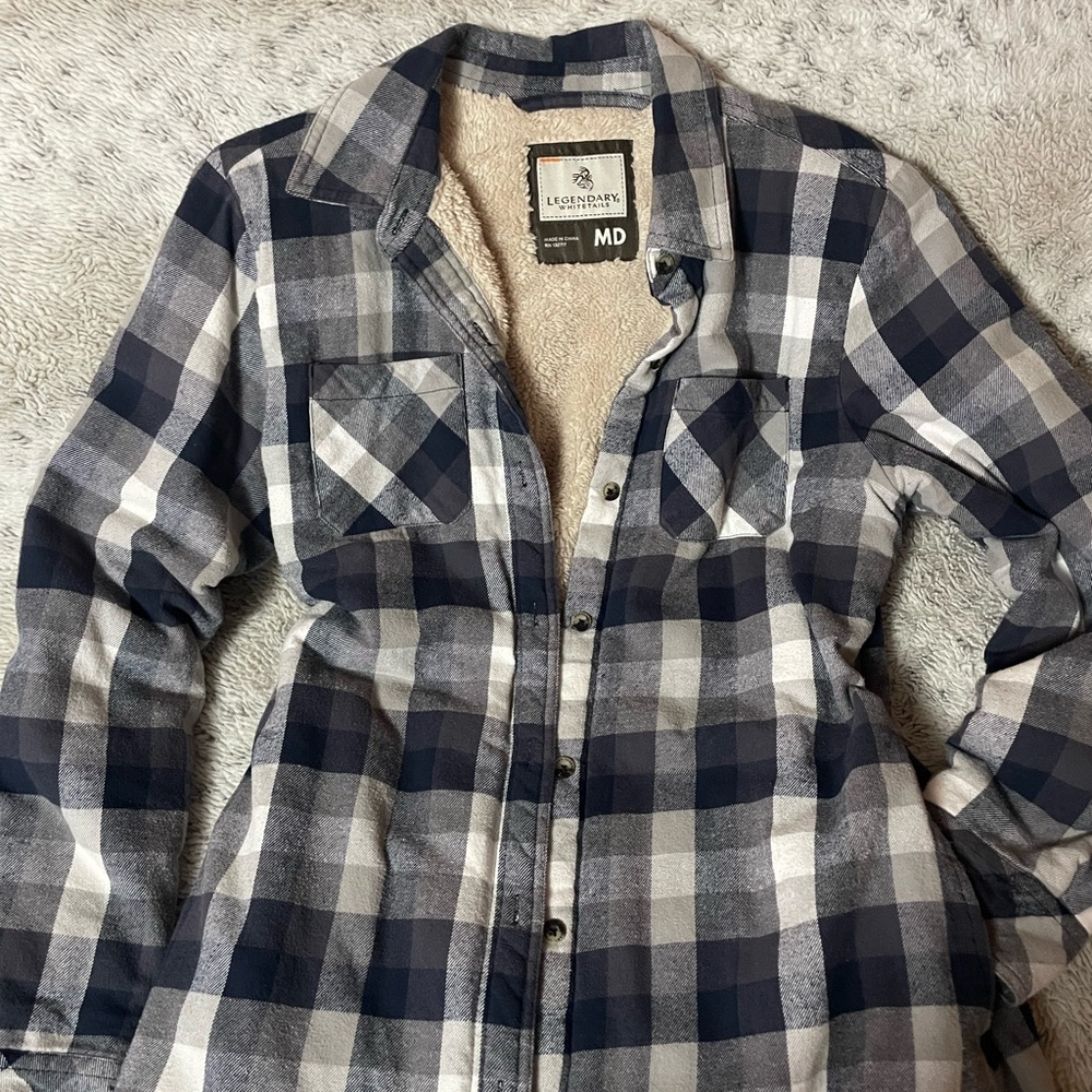 Women’s Medium Legendary Whitetails Sherpa Lined Jacket
